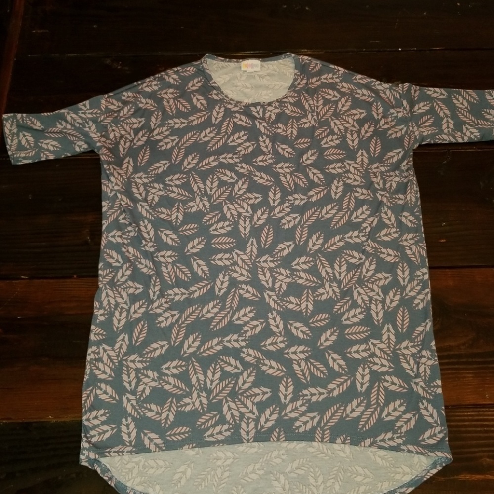 LulaRoe Irma XS FEATHERS